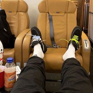 Meet your Posher, Elijah